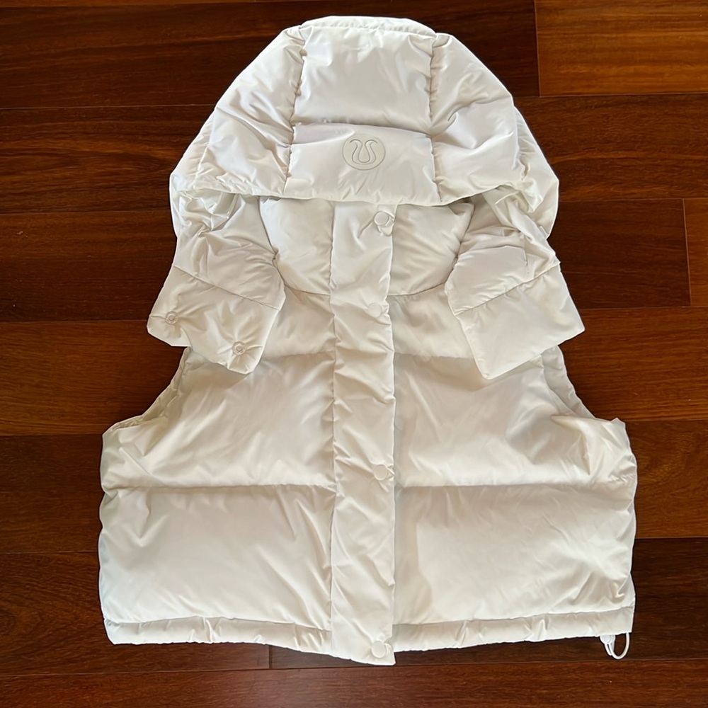 lululemon athletica White Puffer Vest with Hood